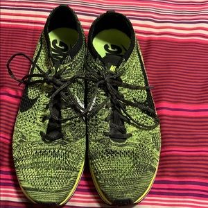 Nike FLYKNIT Racer running 👟